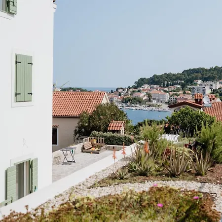 Sea & Olive Apartment